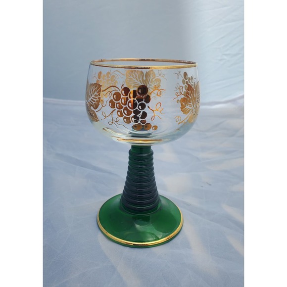 3 Vintage 4.5" Germany Bockling Roemer Grapes Pattern Glasses - Picture 3 of 5